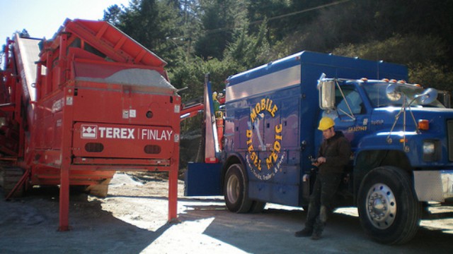 Our Mobile Repair Trucks - SF Bay Area | Mobile Diesel Medic - Repairs